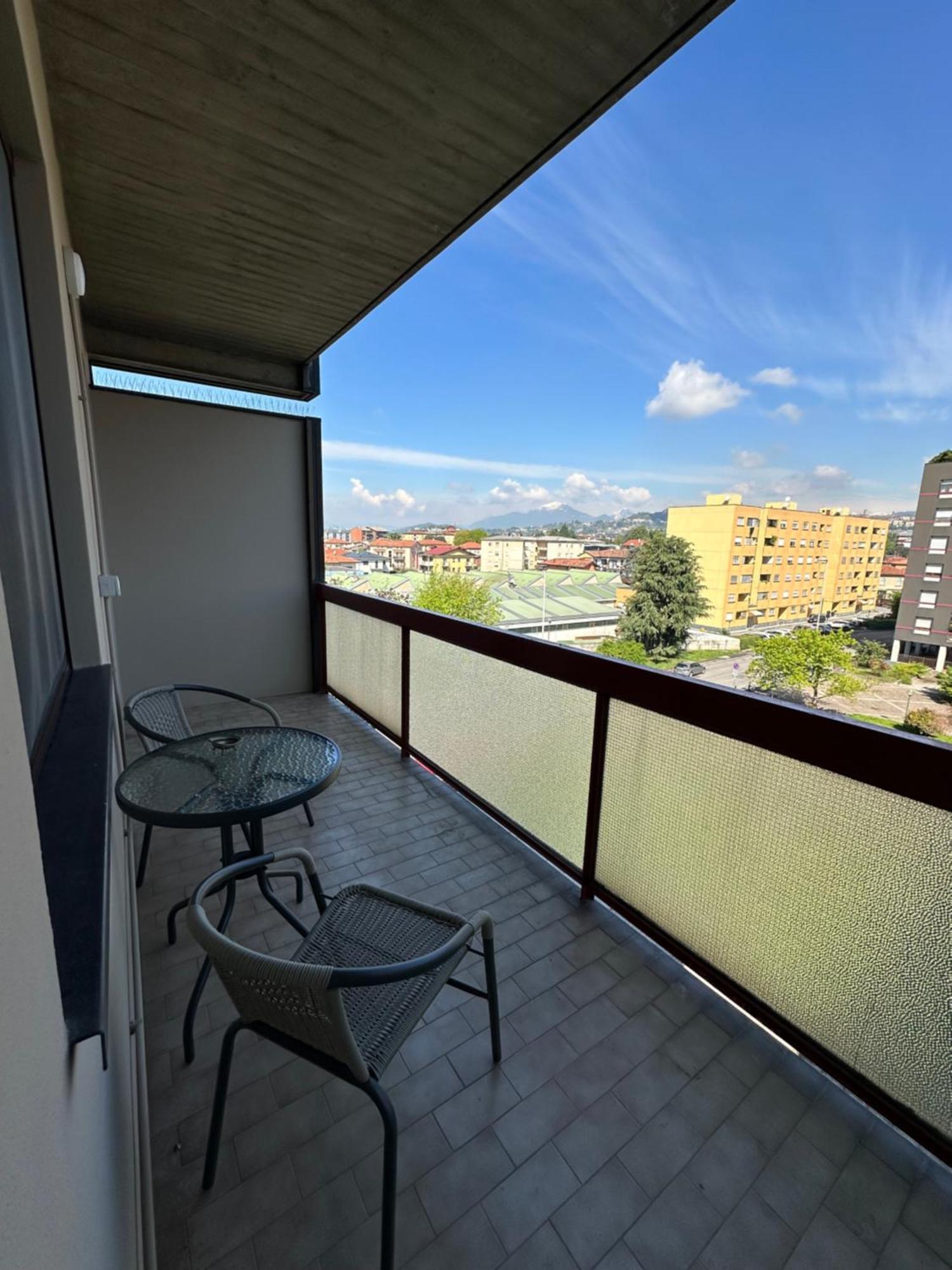 Luxury Apartment Bergamo Bagian luar foto