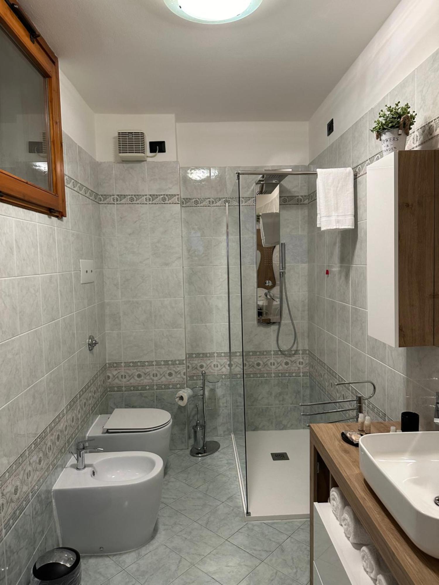 Luxury Apartment Bergamo Bagian luar foto